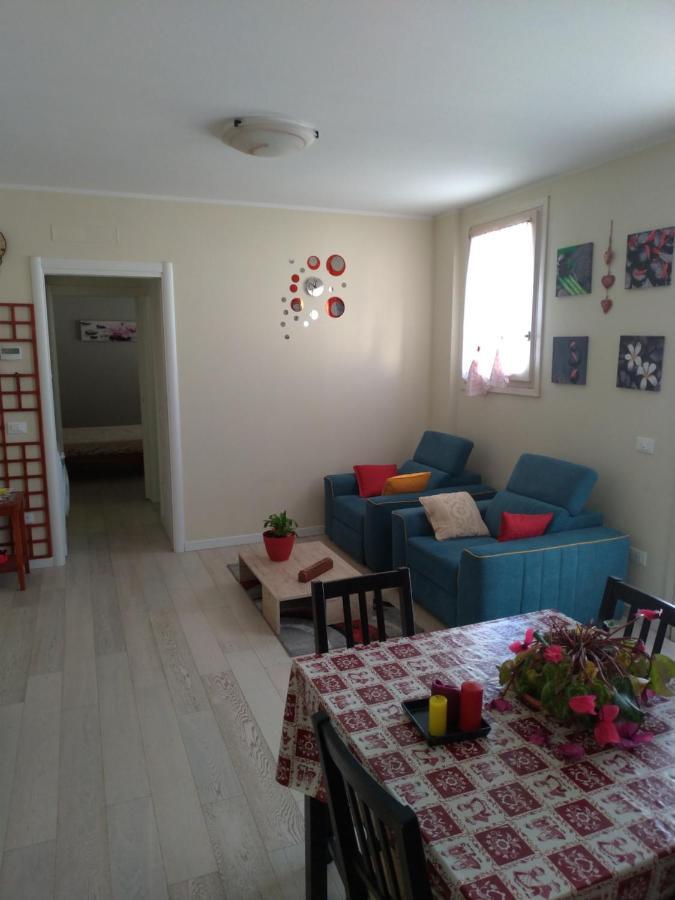 Peschiera Appartamenti Vacanze Peschiera del Garda Eksteriør billede