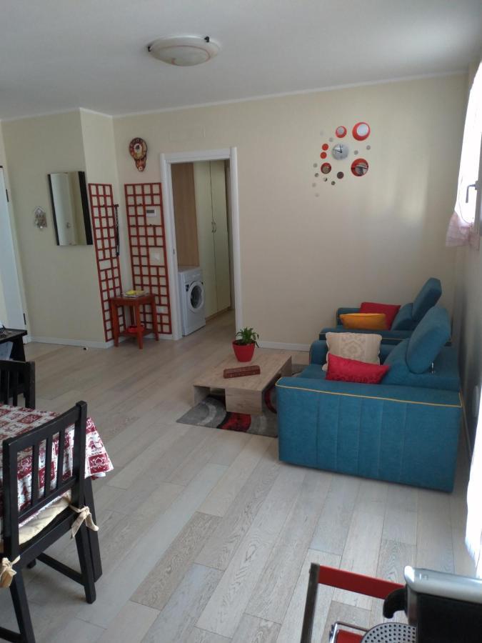 Peschiera Appartamenti Vacanze Peschiera del Garda Eksteriør billede